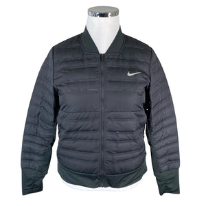 Naisten Nike - Urheilutakki, koko 44 - Musta (1)