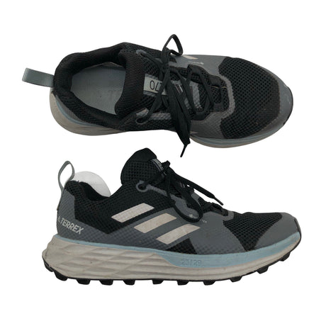 Naisten Adidas - Lenkkarit, koko 38 - Harmaa ()