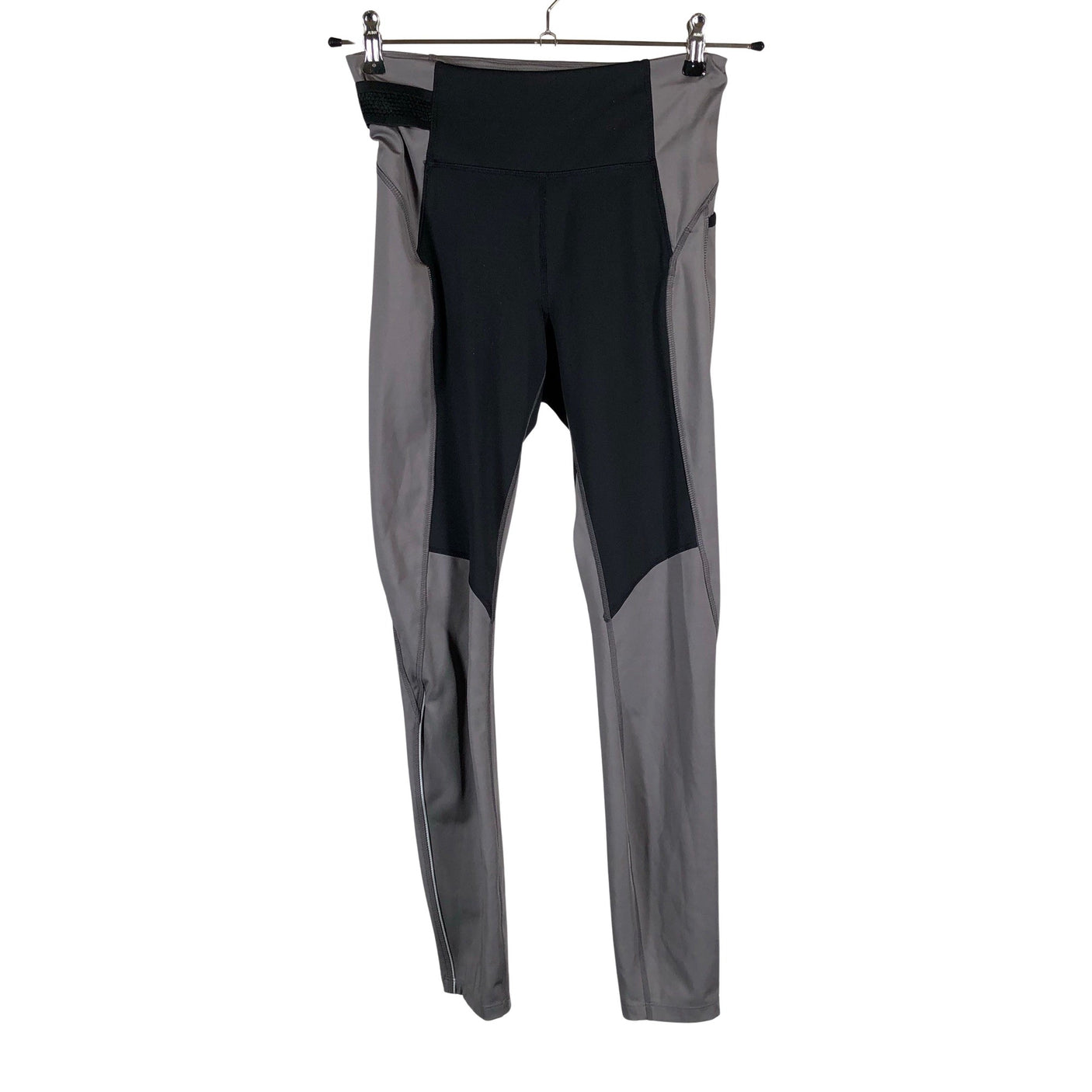 Naisten Under Armour - Urheilutrikoot, koko 38 - Harmaa (1)