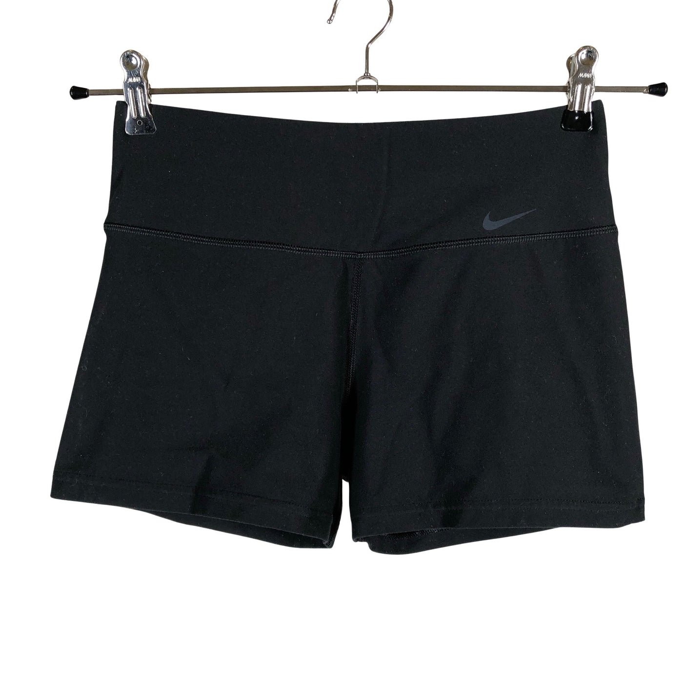 Naisten Nike - Urheilushortsit, koko 36 - Musta (1)