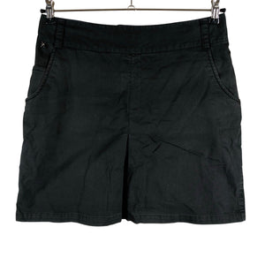 Naisten Peak Performance - Urheilushortsihame, koko 38 - Musta (1)