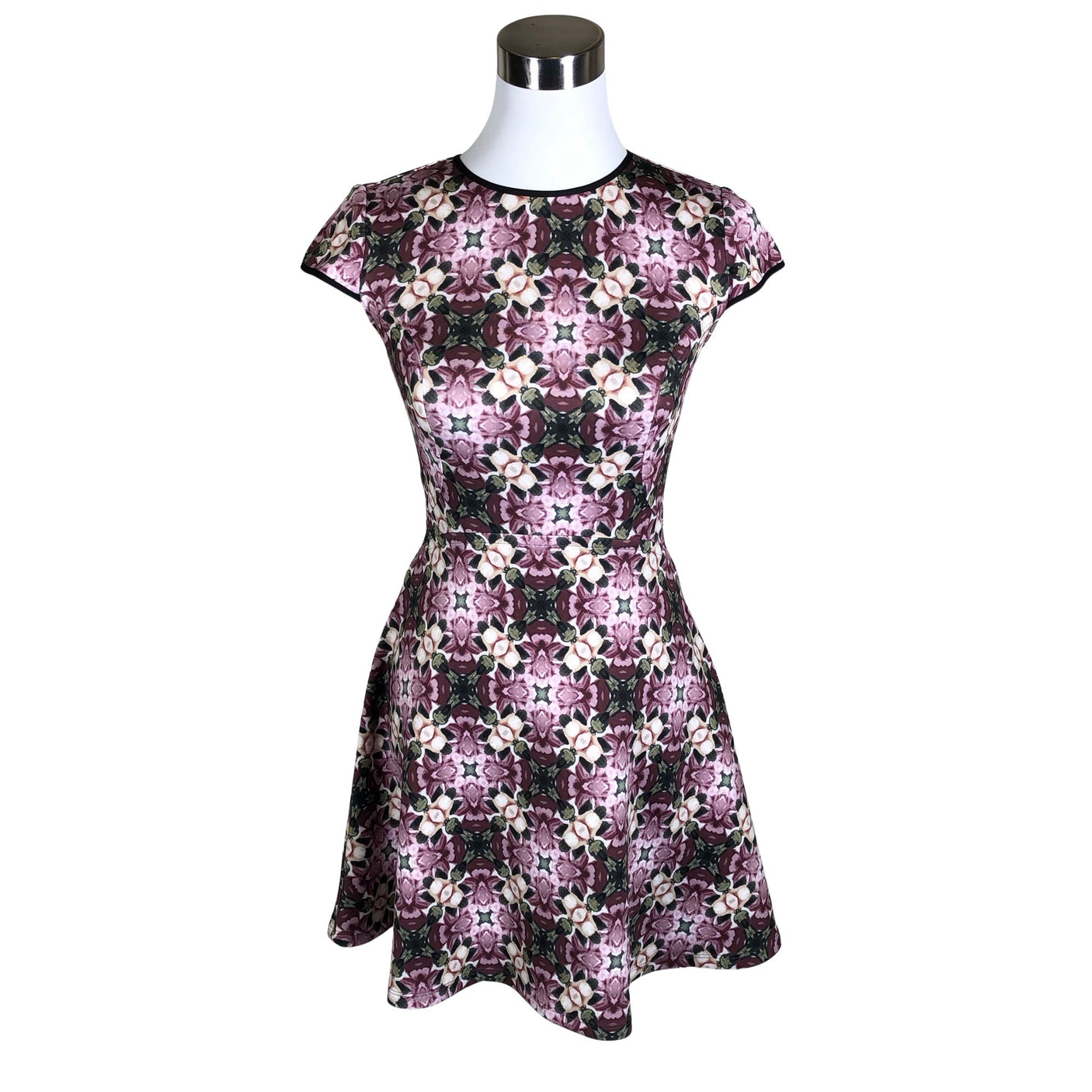 Naisten Ted Baker - Trikoomekko, koko 34 - Violetti (1)