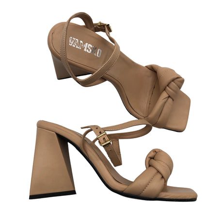 Naisten Vamsko - Korolliset sandaalit, koko 37 - Beige ()