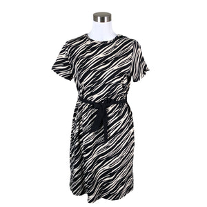 Naisten me&i - Trikoomekko, koko 38 - Musta (1)