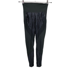 Naisten Biancaneve - Urheilutrikoot, koko 38 - Musta (1)