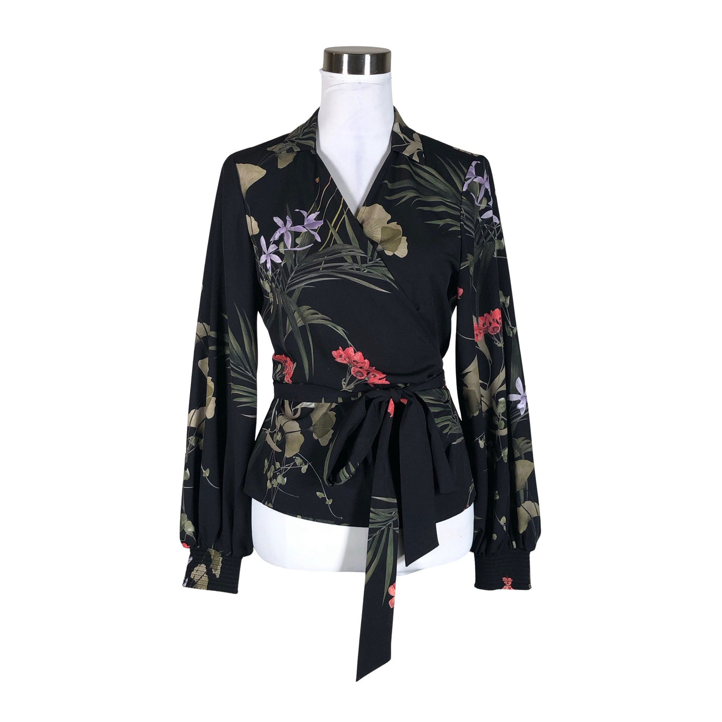 Naisten Ted Baker - Pusero, koko 38 - Musta (1)