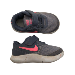 Tyttöjen Nike - Lenkkarit, koko 22 - Harmaa (1)