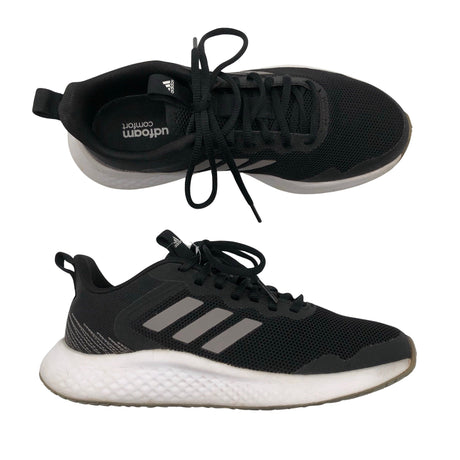 Naisten Adidas - Lenkkarit, koko 38 - Musta ()