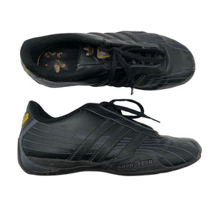 Unisex Adidas - Sisäliikuntakengät, koko 33 - Musta (1)