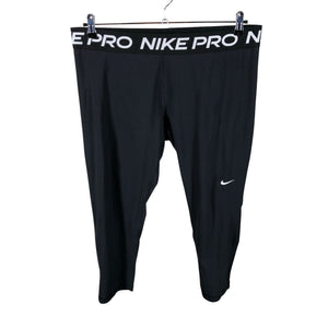 Naisten Nike - Urheilucaprit, koko 44 - Musta (1)