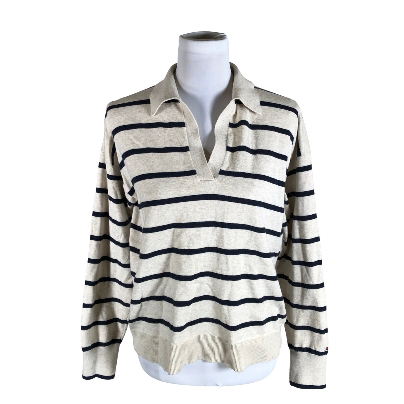 Naisten Tommy Hilfiger - Neulepaita, koko 40 - Beige (1)