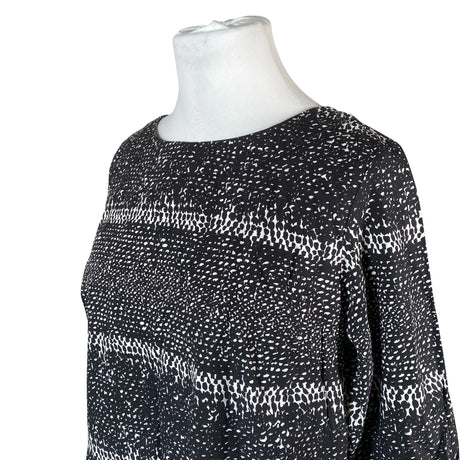 Naisten Marimekko - Kangasmekko, koko 46 - Musta (2)