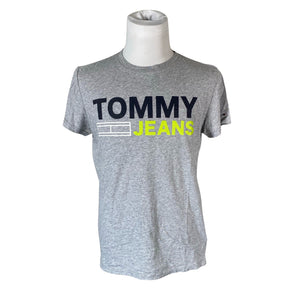 Miesten Tommy Hilfiger - T-paita, koko M - Harmaa (1)