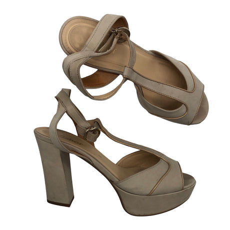Naisten Gabor - Korolliset sandaalit, koko 39 - Beige ()