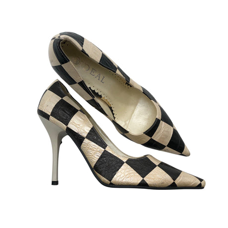 Naisten Ideal Shoes - Korkokengät, koko 37 - Musta ()