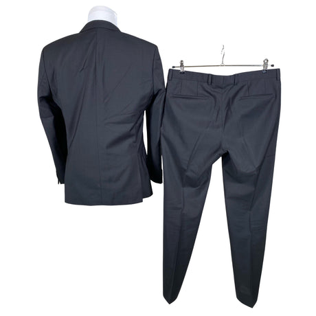 Miesten Hugo Boss - Puku, koko L - Musta (2)