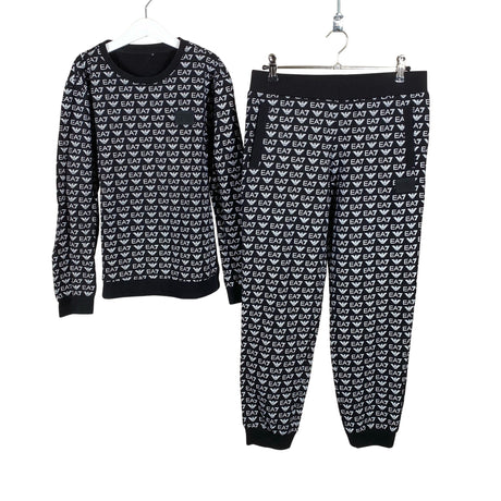 Unisex EA7 Emporio Armani - Collegeasu, koko 146 - 152 - Musta ()
