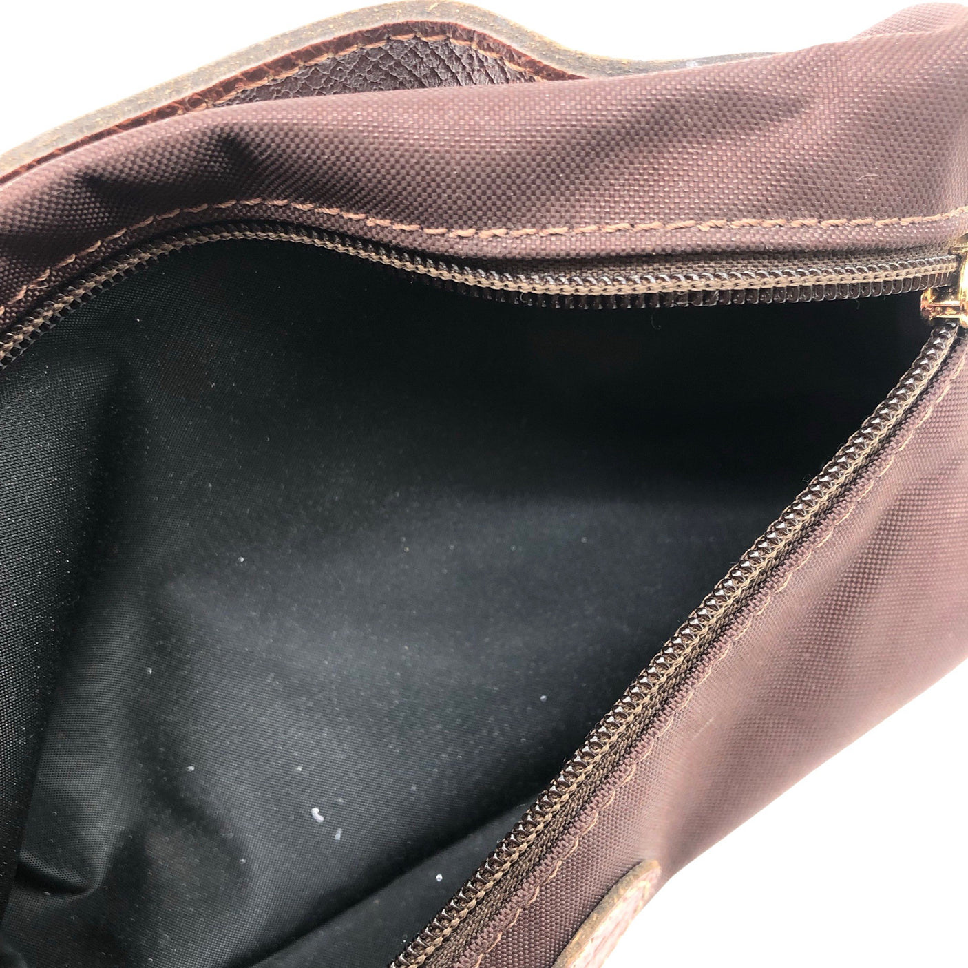 Naisten Longchamp - Toilettilaukku, koko Mini - Ruskea (2)