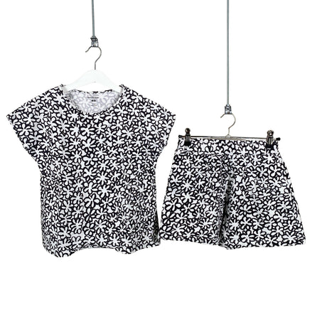 Tyttöjen Uniqlo - T-paita, koko 134 - 140 - Valkoinen ()