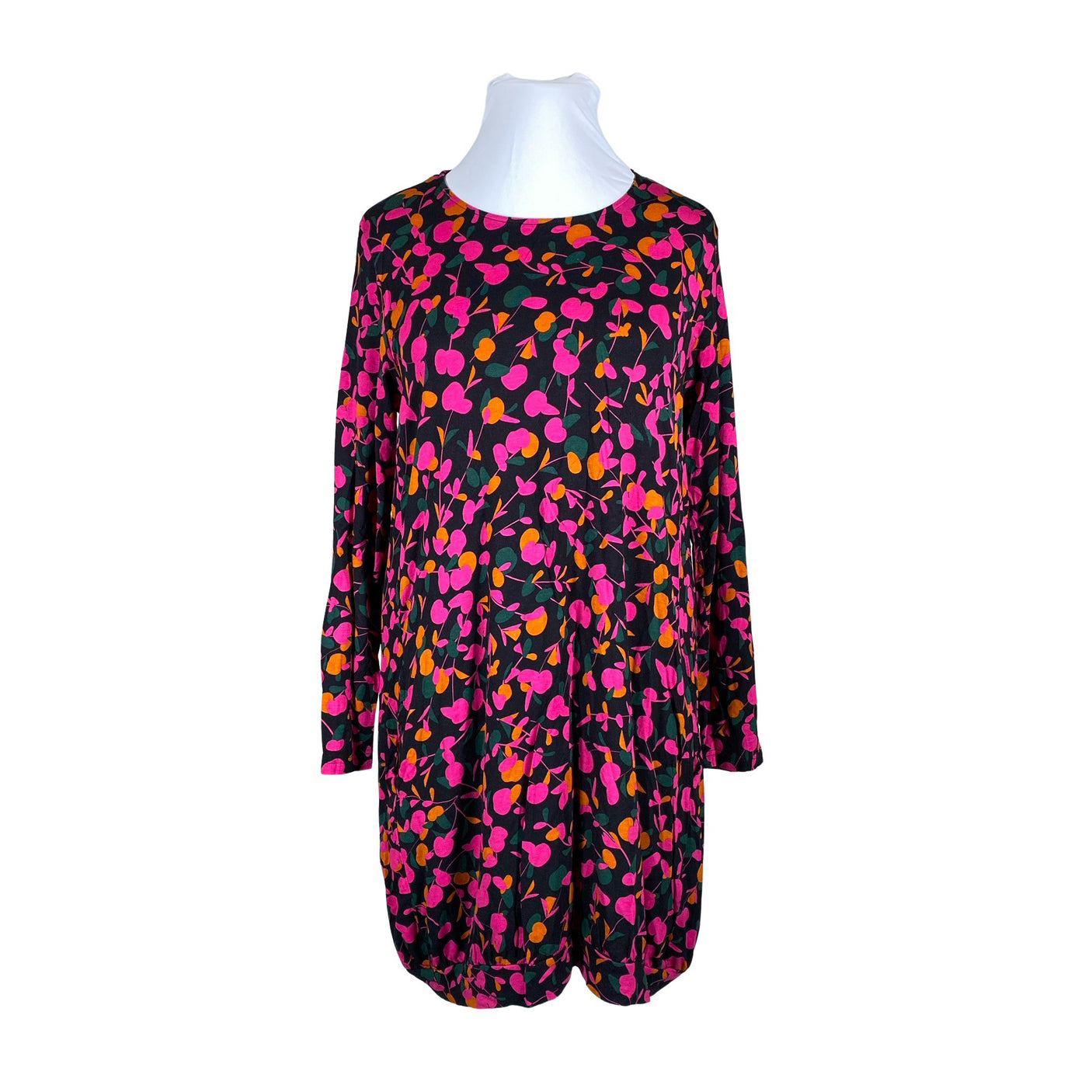 Naisten NOSH - Trikoomekko, koko 42 - Musta (1)