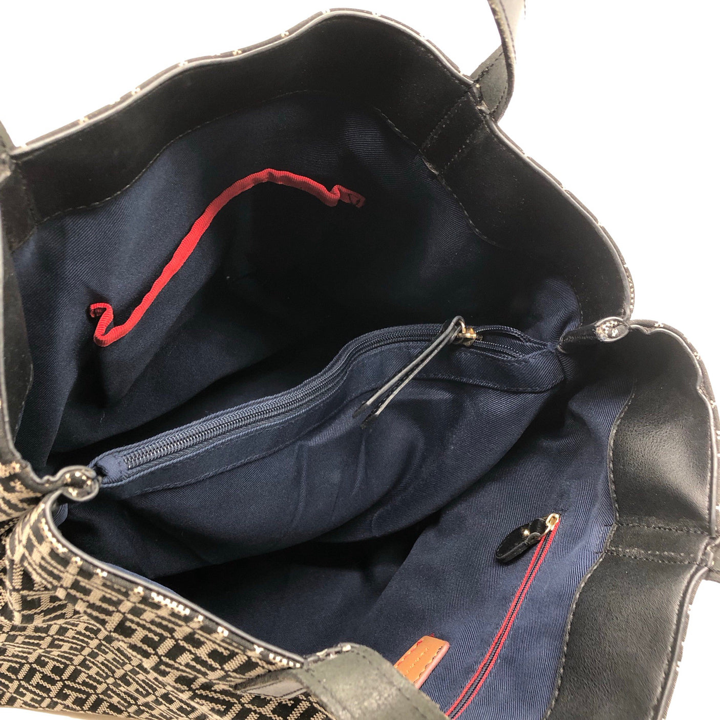 Naisten Tommy Hilfiger - Käsilaukku, koko Maxi - Musta (2)