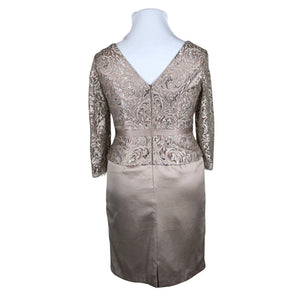 Naisten Sonia Pena - Juhlamekko, koko 42 - Beige (2)