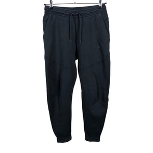 Miesten Nike - Collegehousut, koko M - Musta (1)
