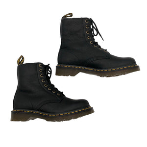 Naisten Dr. Martens - Maiharit, koko 38 - Musta (1)