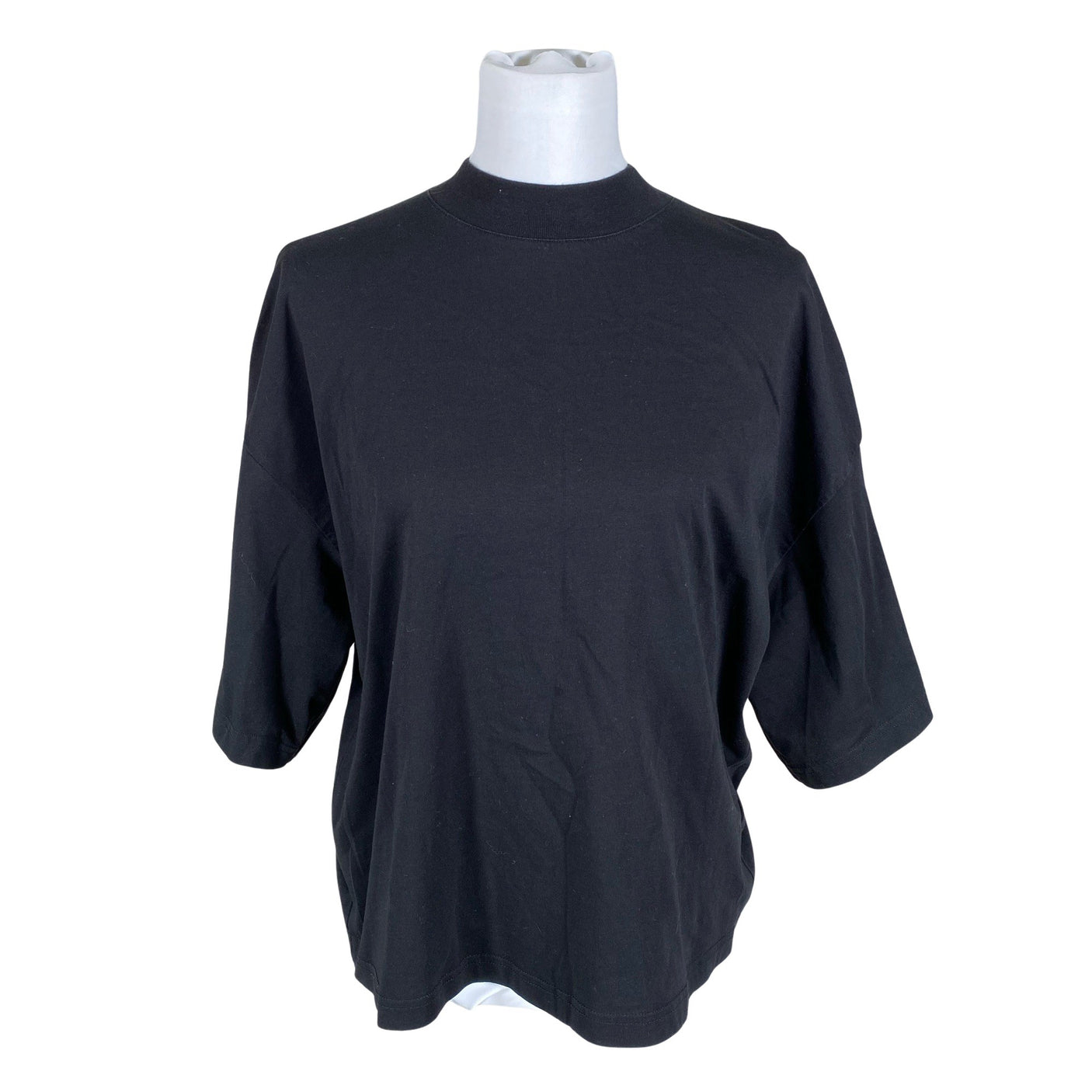 Naisten COS - T-paita, koko 36 - Musta (1)