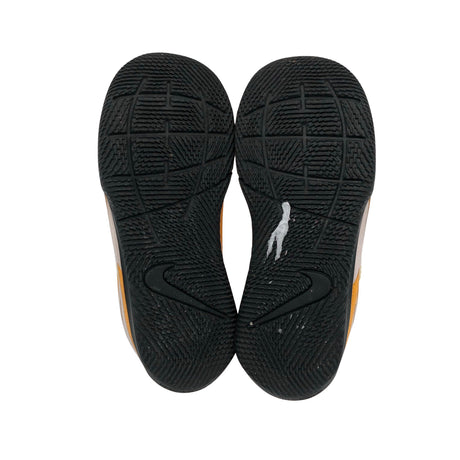 Unisex Nike - Nappulakengät, koko 27 - Keltainen (2)