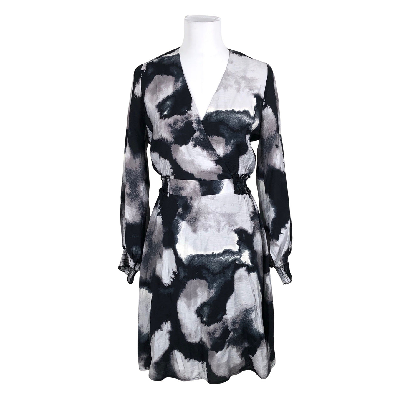 Naisten InWear - Sifonkimekko, koko 36 - Harmaa (1)