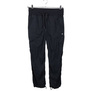 Naisten Lululemon - Urheiluhousut, koko 40 - Musta (1)