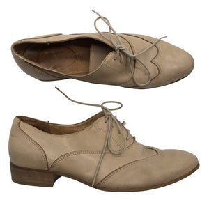 Naisten Paola Ferri - Kävelykengät, koko 37 - Beige (1)