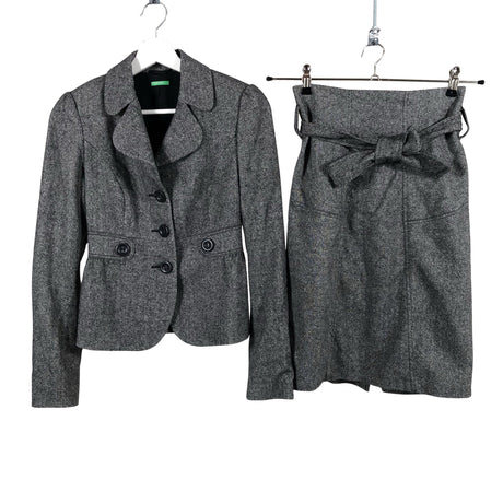 Naisten Benetton - Jakkupuku, koko 34 - Harmaa ()