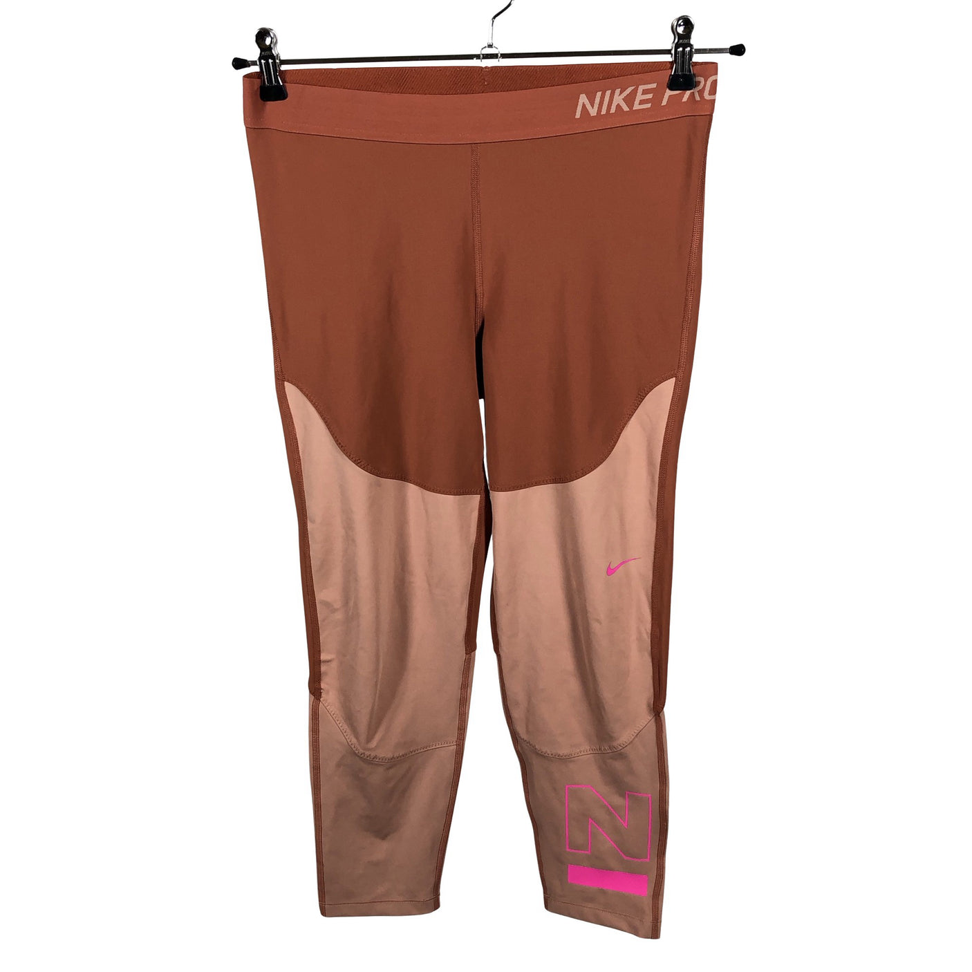 Naisten Nike - Urheilutrikoot, koko 40 - Oranssi (1)