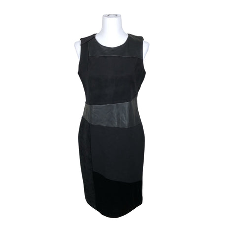 Naisten Calvin Klein - Jakkupuku, koko 38 - Musta ()