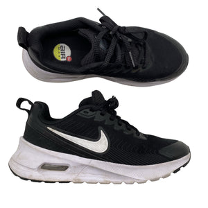 Naisten Nike - Lenkkarit, koko 38 - Musta (1)