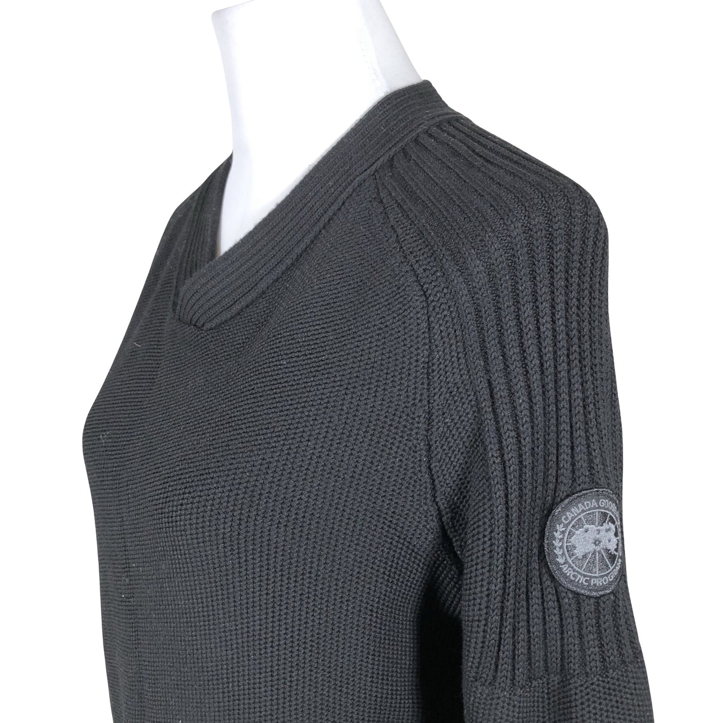 Naisten Canada Goose - Neulepaita, koko 38 - Musta (3)