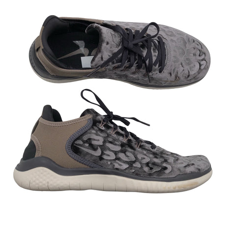 Naisten Nike - Tennarit, koko 41 - Harmaa ()