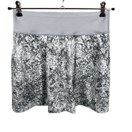 Naisten Puma - Urheilushortsihame, koko 38 - Harmaa (2)