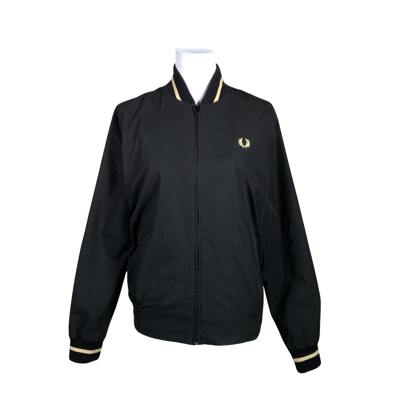 Naisten Fred Perry - Ulkoilutakki, koko 38 - Musta (1)