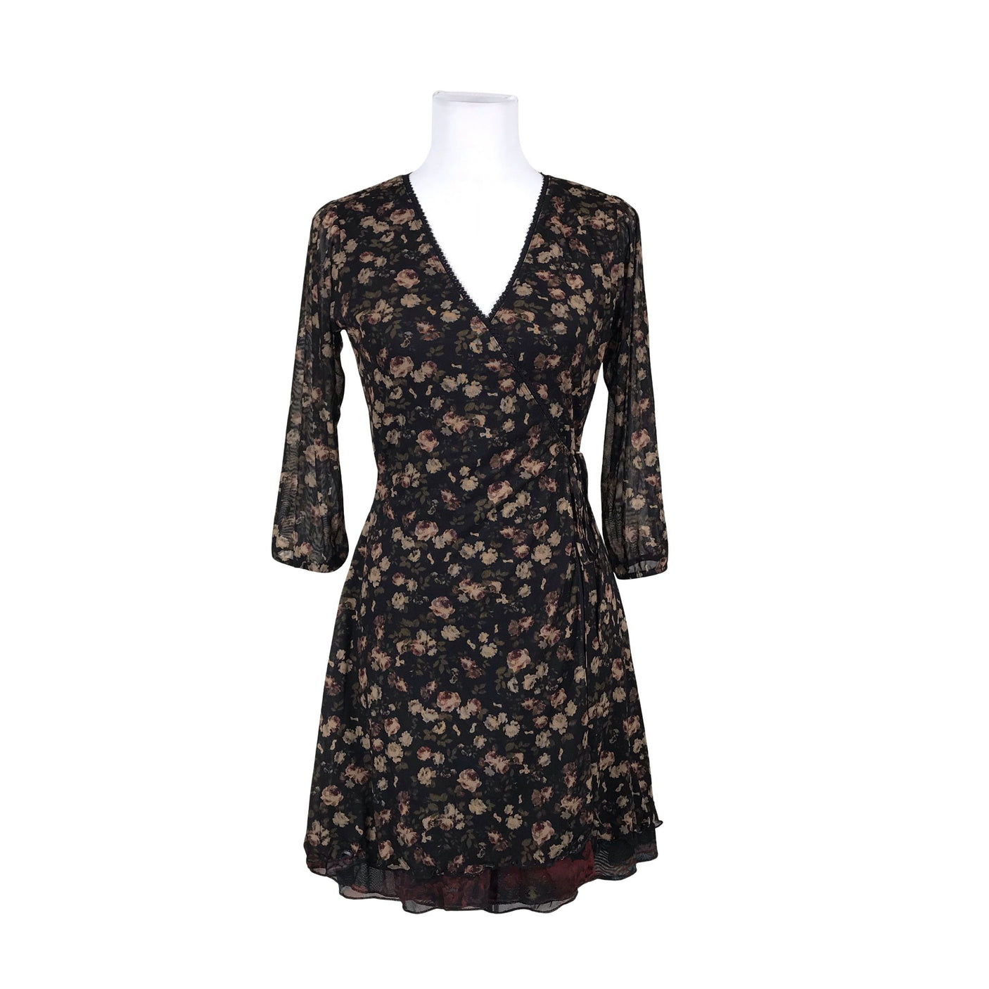 Naisten Urban Outfitters - Kangasmekko, koko 38 - Musta (1)
