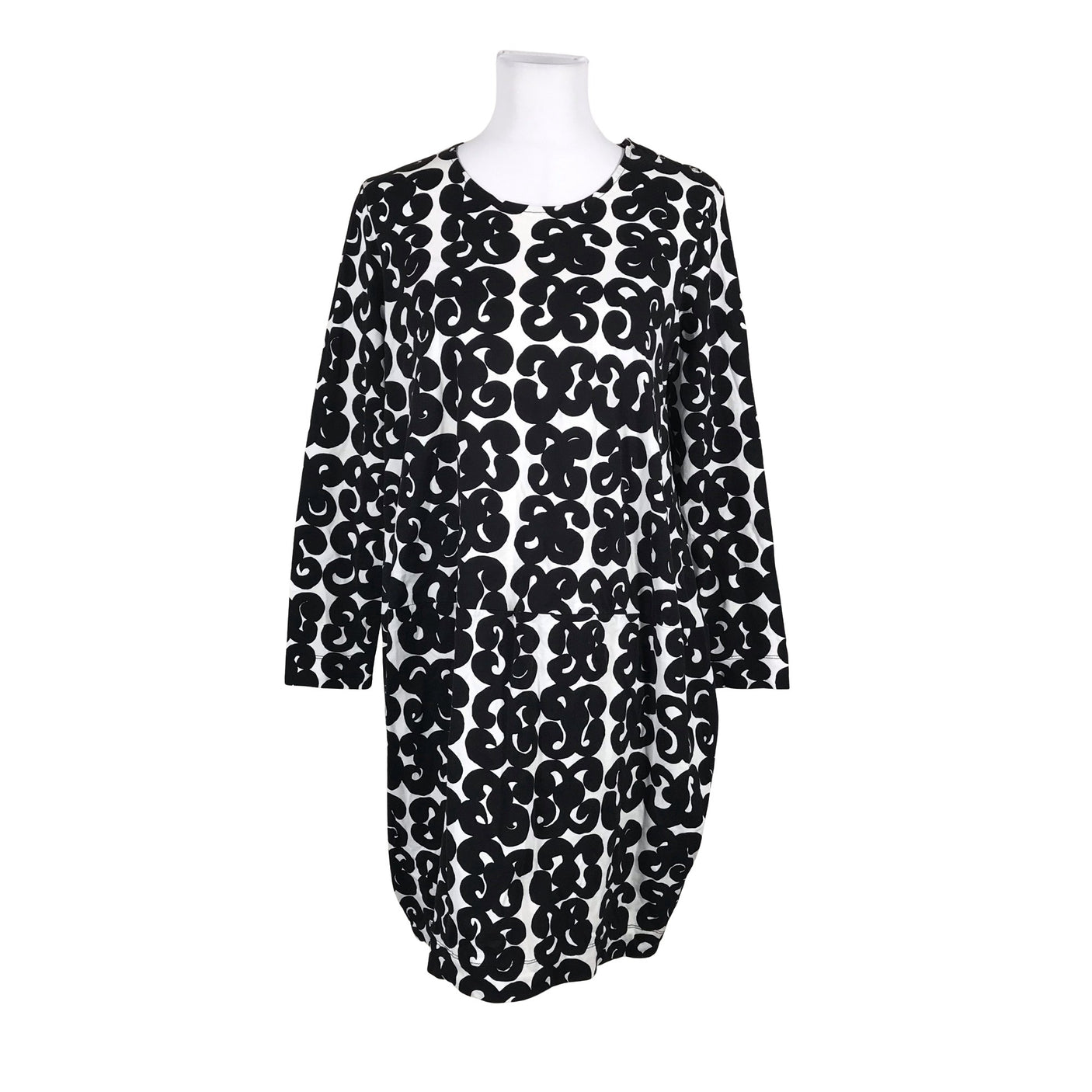 Naisten Marimekko - Trikoomekko, koko 38 - Musta (1)