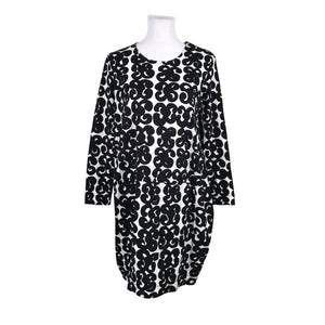 Naisten Marimekko - Trikoomekko, koko 38 - Musta (1)