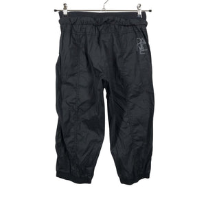 Naisten Esprit - Kangascaprit, koko 38 - Musta (2)