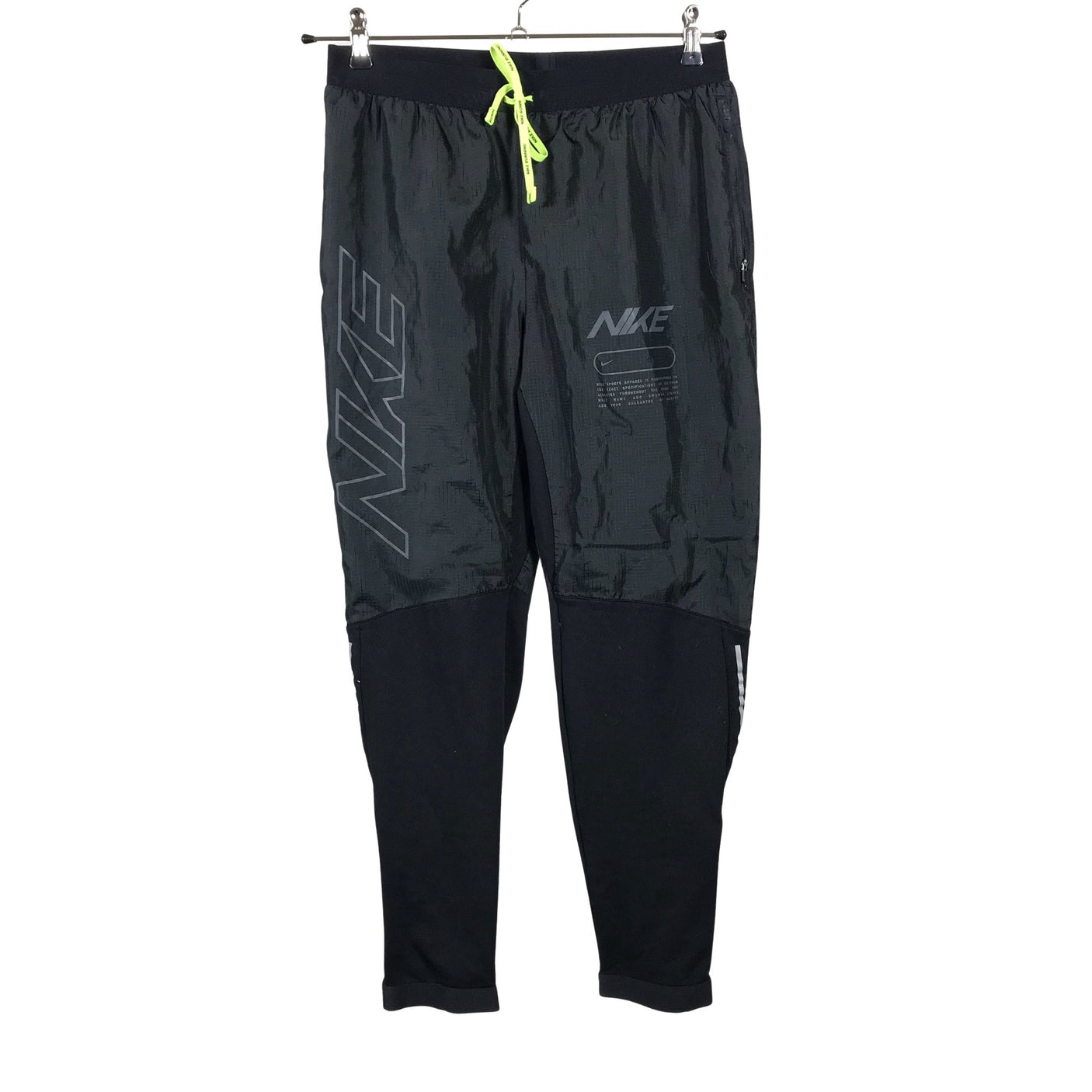 Miesten Nike - Urheiluhousut, koko 38 - Musta (1)