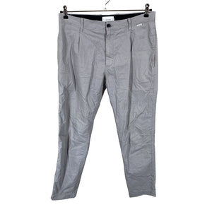 Miesten Calvin Klein - Chinot, koko M - Harmaa (1)