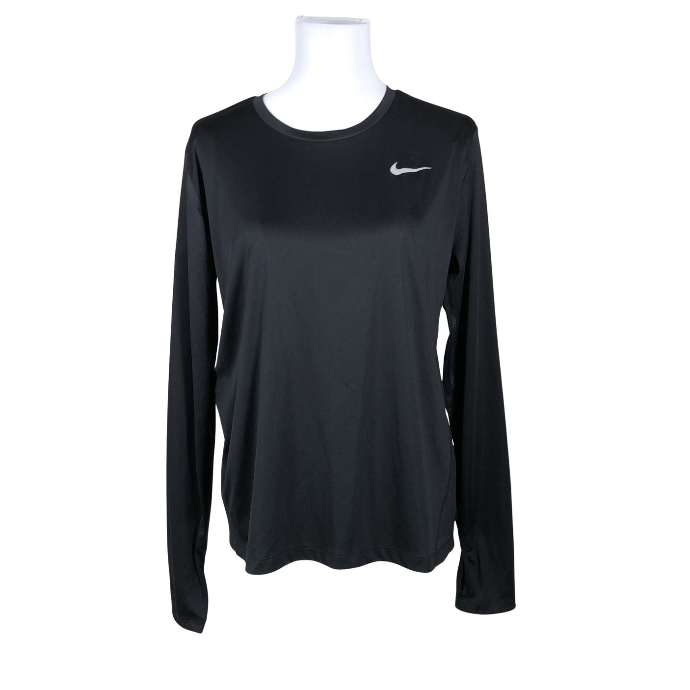 Naisten Nike - Urheilupaita, pitkät hihat, koko 40 - Musta (1)