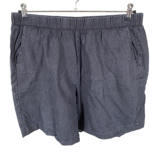 Naisten NOSH - Shortsit, koko 46 - Musta (1)