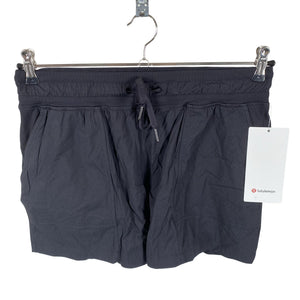 Naisten Lululemon - Urheilushortsit, koko 38 - Musta (1)